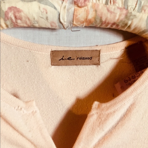 A Pink Sweater by I.E.Relaxed - Picture 4 of 4